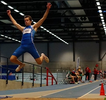 Orion med seks deltakere i UM innendørs